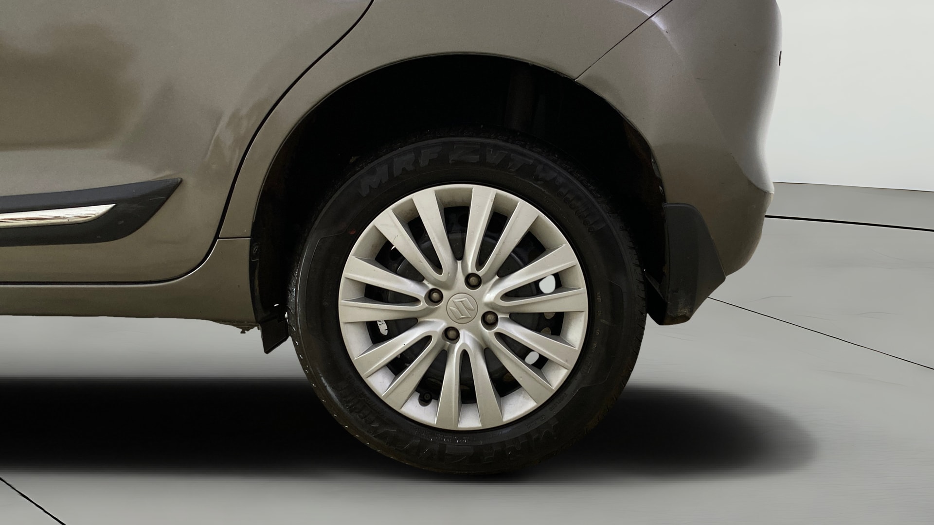 View 2019 Maruti Suzuki 1000 Base Variant Image 11 Used 2019 Maruti Suzuki 1000 Base Variant Image 11