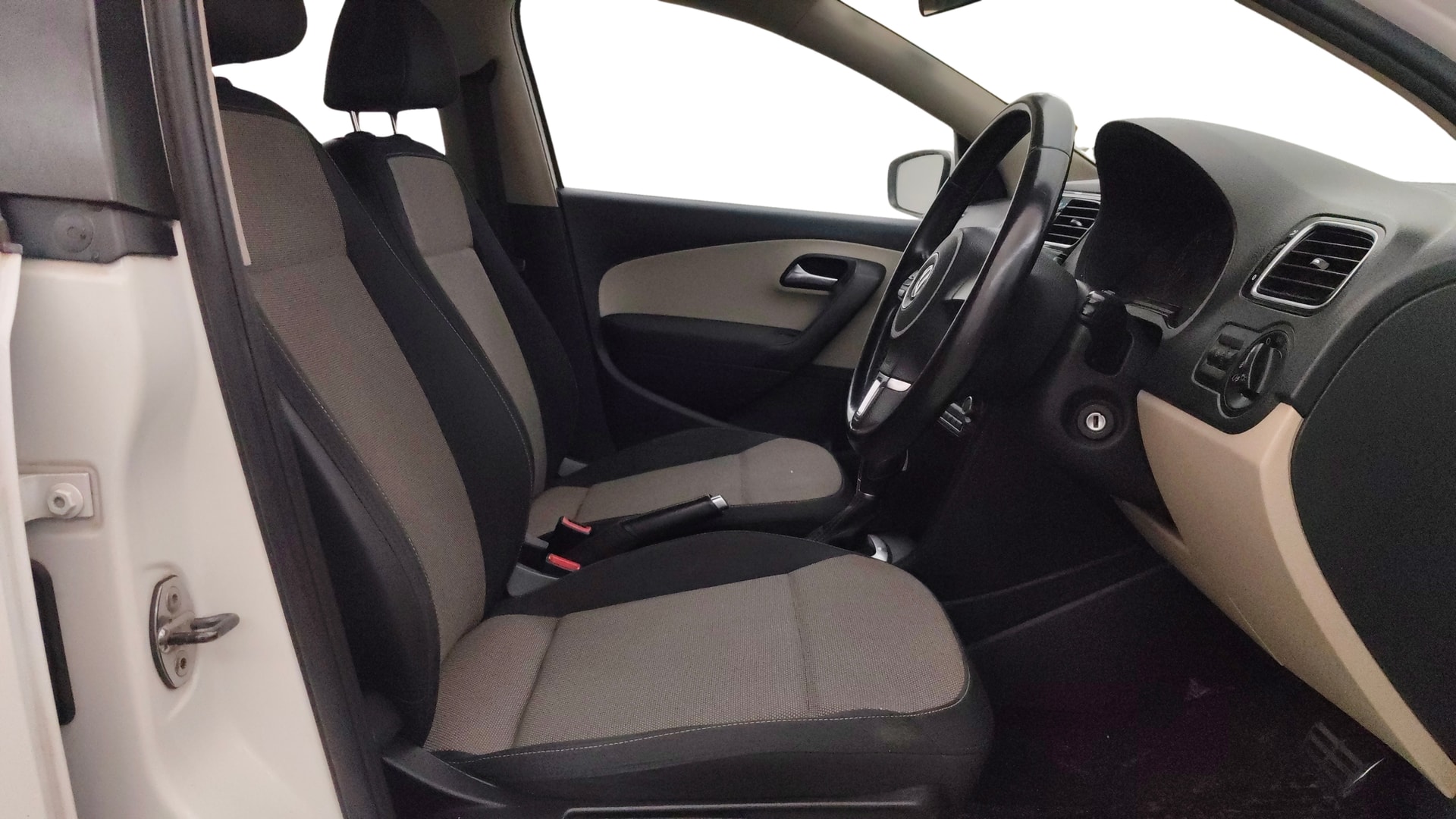 View 2014 Volkswagen Polo GT TSI Image 26 Used 2014 Volkswagen Polo GT TSI Image 26