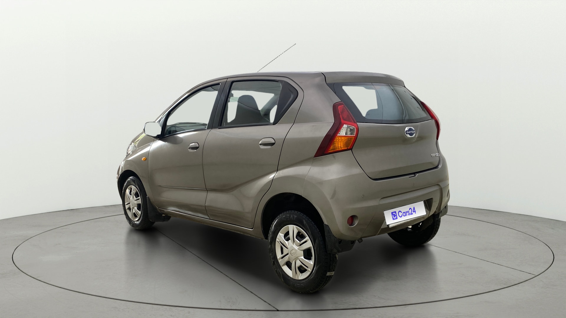 View 2019 Datsun Redi GO S-1.0L BS IV Image 2 Used 2019 Datsun Redi GO S-1.0L BS IV Image 2
