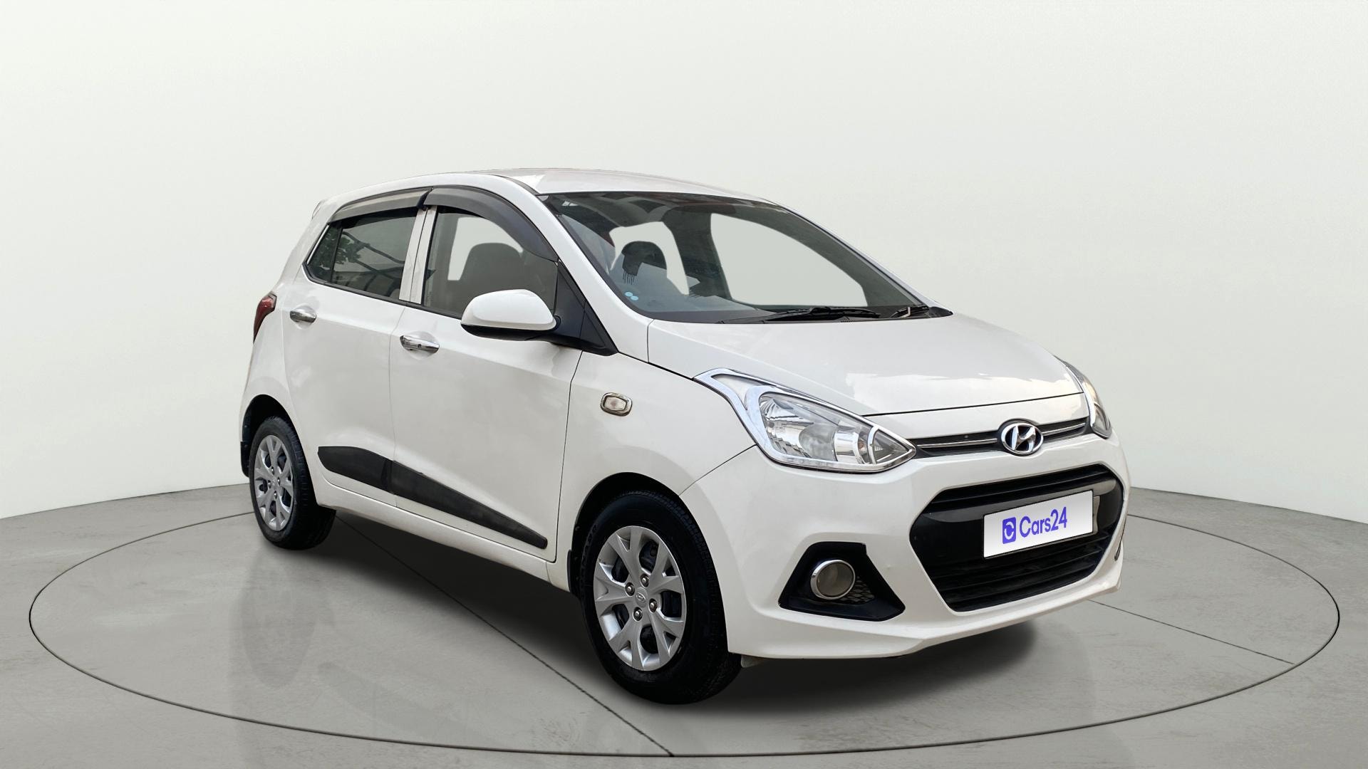 View 2015 Hyundai Grand i10 Magna 1.2 Kappa VTVT Image 35 Used 2015 Hyundai Grand i10 Magna 1.2 Kappa VTVT Image 35