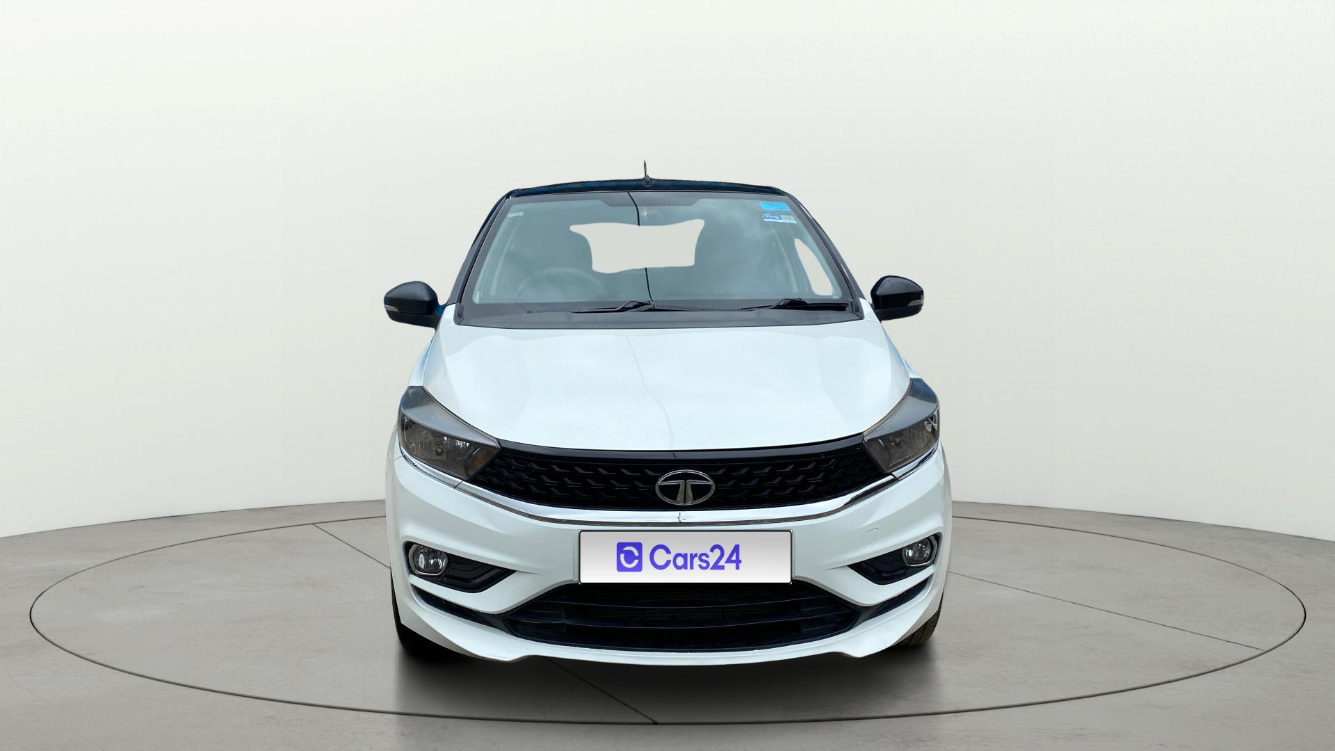 2020 टाटा टियागो Revotorq XB 2020 टाटा टियागो Revotorq XB