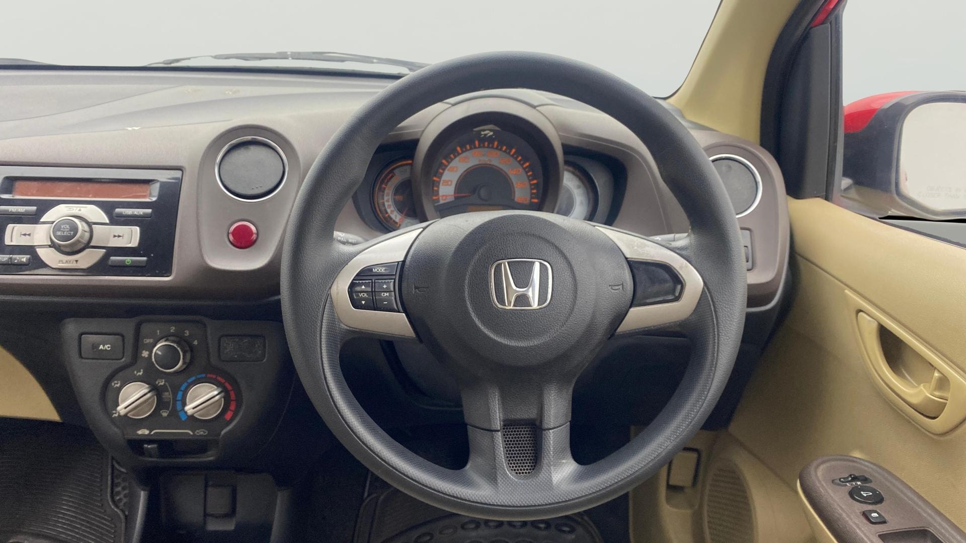 View 2013 Honda Brio S MT Petrol Image 20 Used 2013 Honda Brio S MT Petrol Image 20