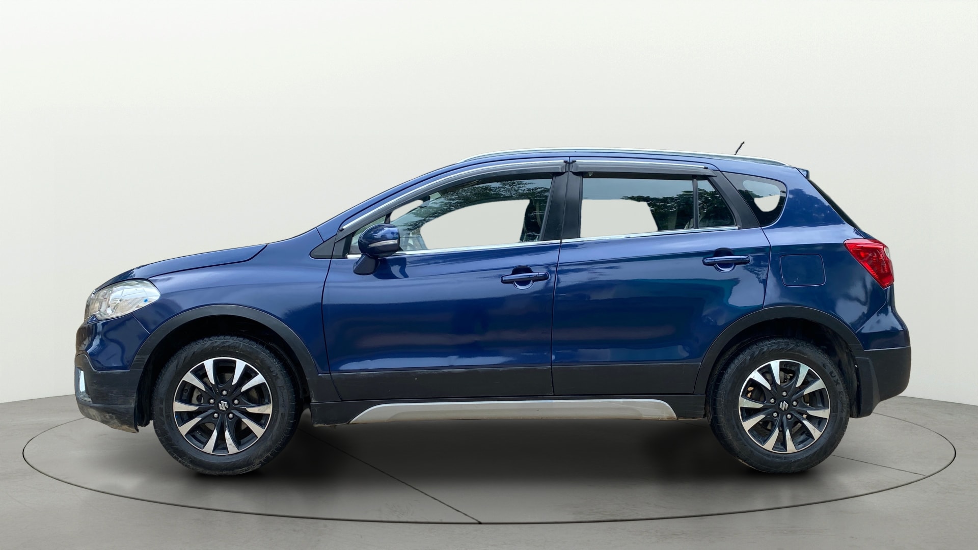 View 2022 Maruti Suzuki 1000 Base Variant Image 6 Used 2022 Maruti Suzuki 1000 Base Variant Image 6