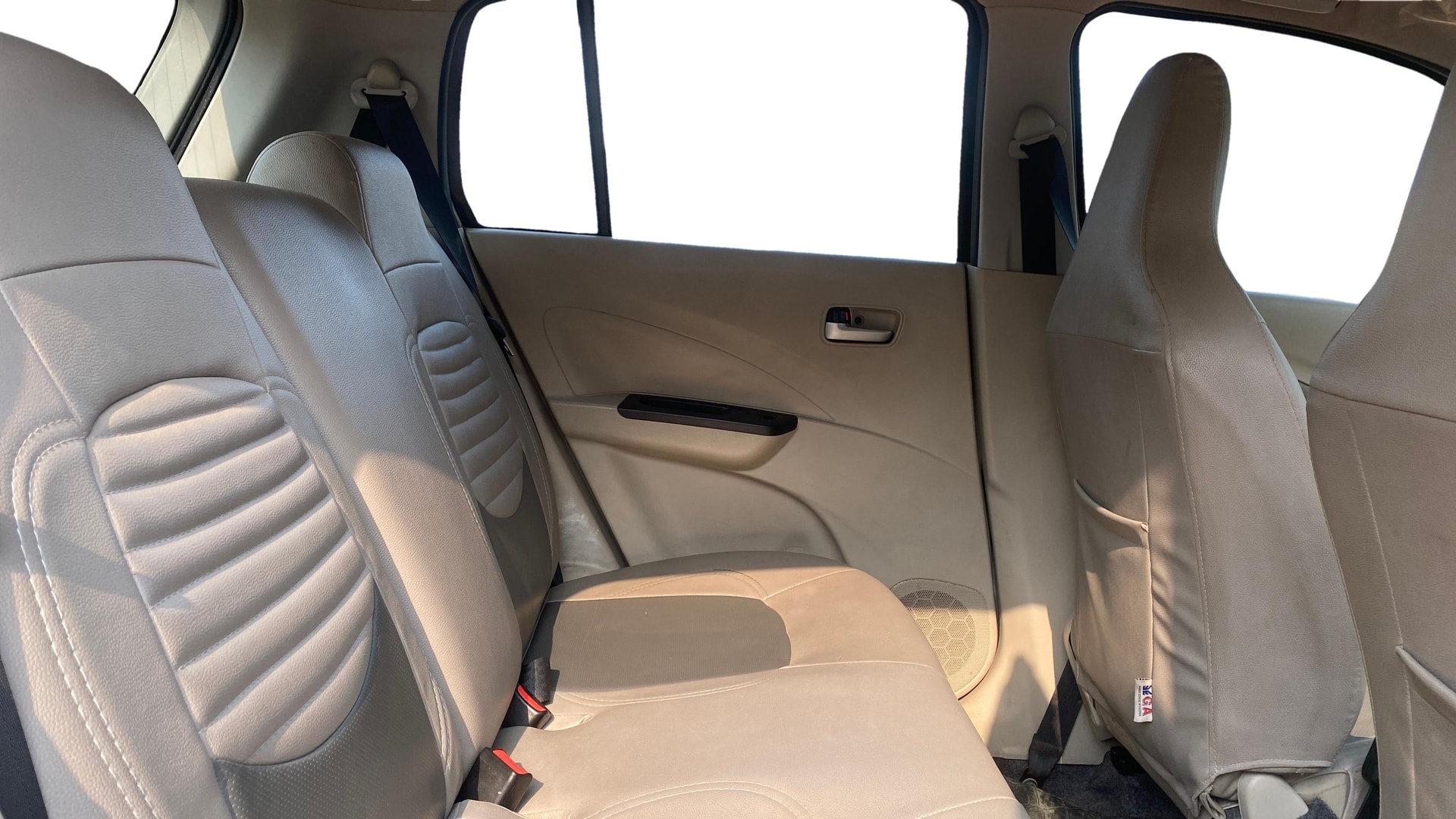 View 2018 Maruti Suzuki 1000 Base Variant Image 34 Used 2018 Maruti Suzuki 1000 Base Variant Image 34