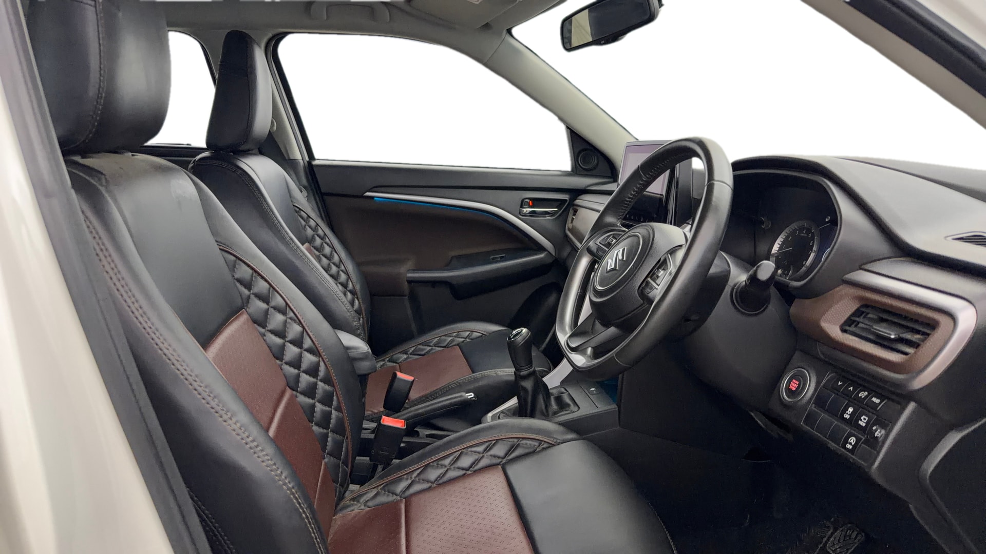 View 2024 Maruti Suzuki 1000 Base Variant Image 27 Used 2024 Maruti Suzuki 1000 Base Variant Image 27