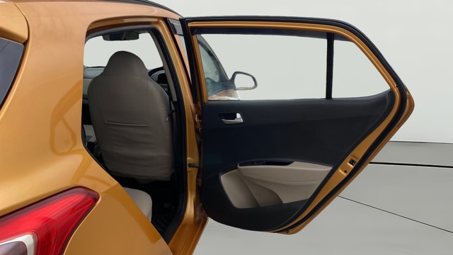 View Hyundai Grand i10 Image 7 Used Hyundai Grand i10 Image 7