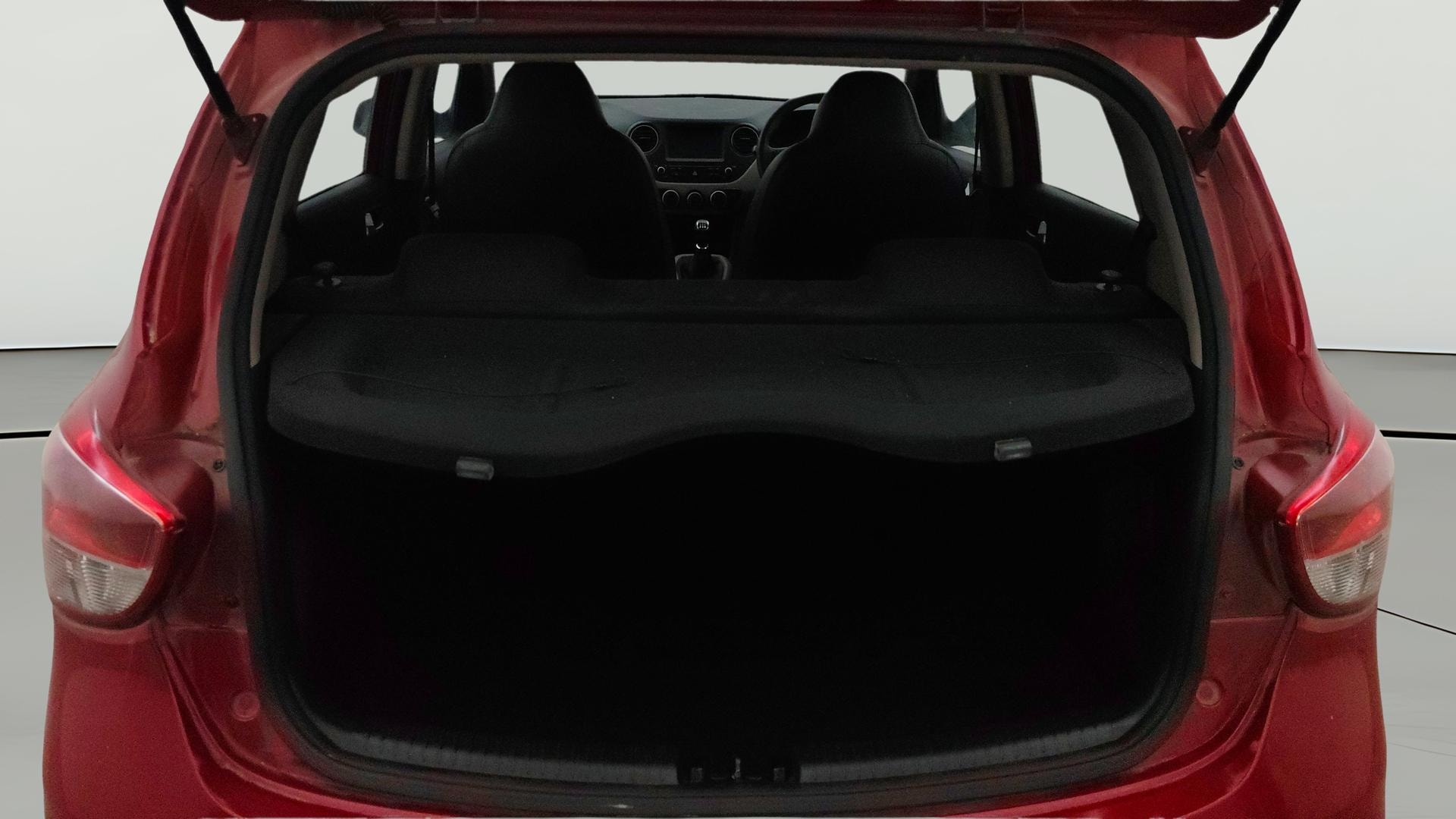 View 2017 Hyundai Grand i10 1.2 Sportz(O) Petrol Image 37 Used 2017 Hyundai Grand i10 1.2 Sportz(O) Petrol Image 37