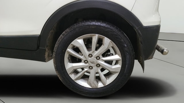 View Mahindra XUV300 Image 8 Used Mahindra XUV300 Image 8