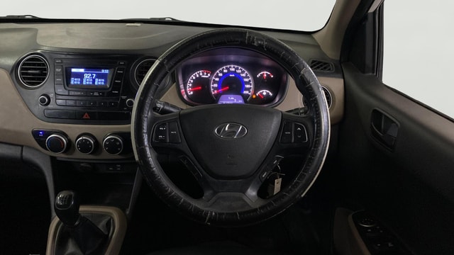 View Hyundai Grand i10 Image 20 Used Hyundai Grand i10 Image 20