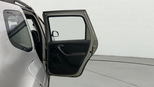 View Renault Duster Image 7 Used Renault Duster Image 7