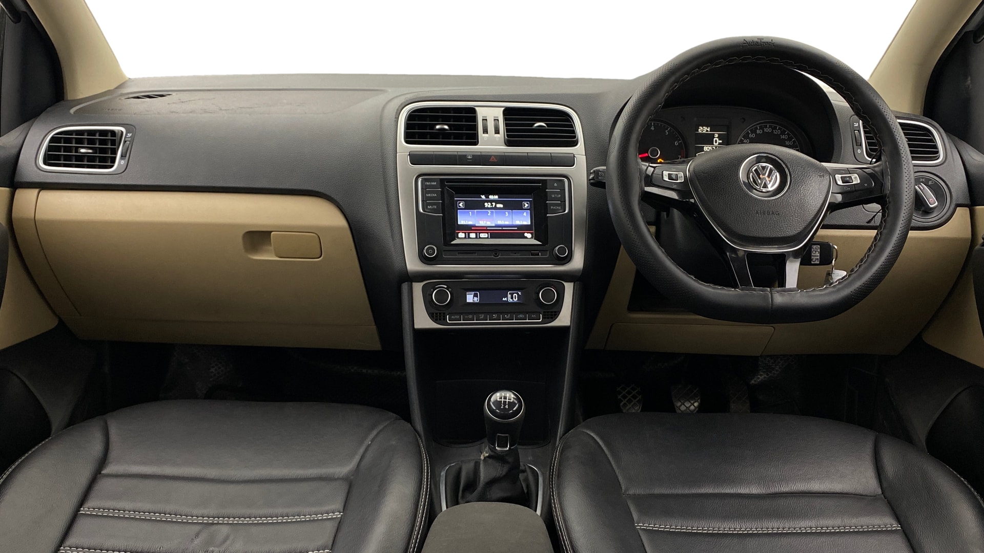 View 2017 Volkswagen Ameo 1.2L MPI Petrol Comfortline Image 15 Used 2017 Volkswagen Ameo 1.2L MPI Petrol Comfortline Image 15