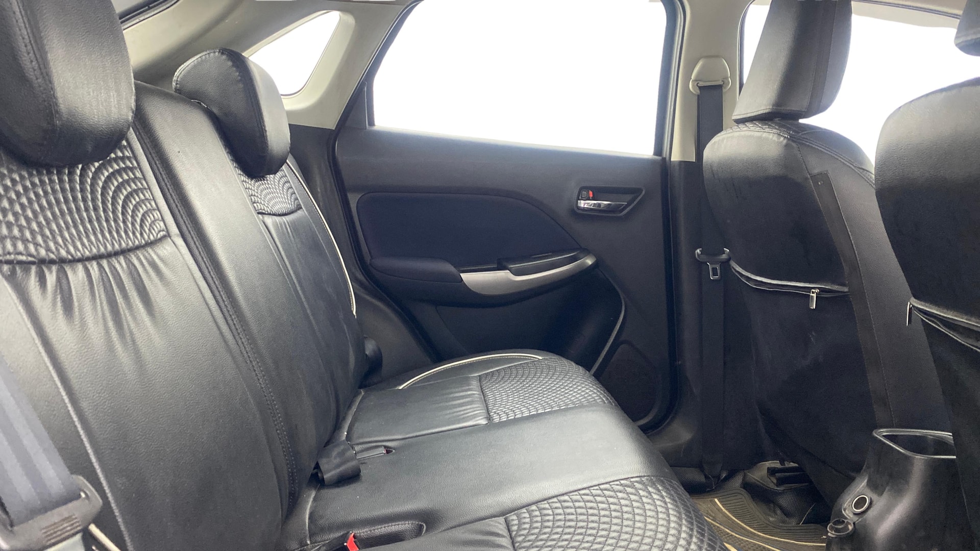 View 2019 Maruti Suzuki 1000 Base Variant Image 28 Used 2019 Maruti Suzuki 1000 Base Variant Image 28