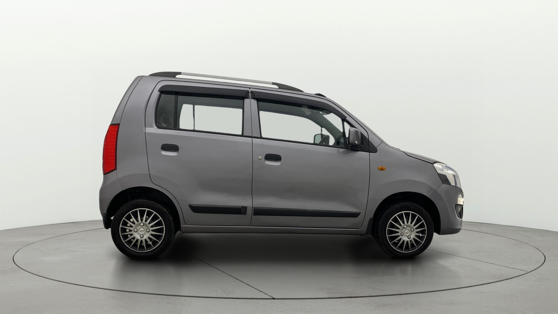 View 2016 Maruti Suzuki 1000 Base Variant Image 8 Used 2016 Maruti Suzuki 1000 Base Variant Image 8