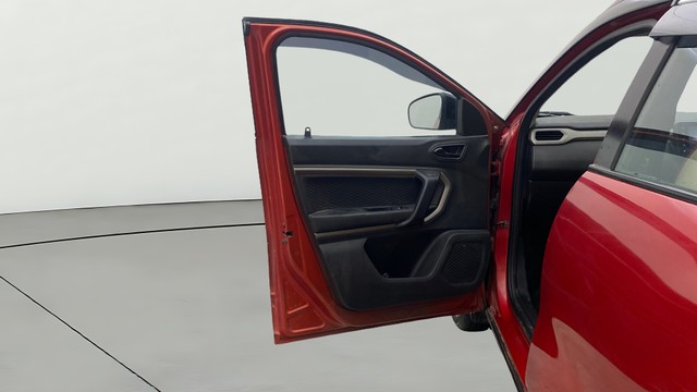 View Renault Kiger Image 32 Used Renault Kiger Image 32