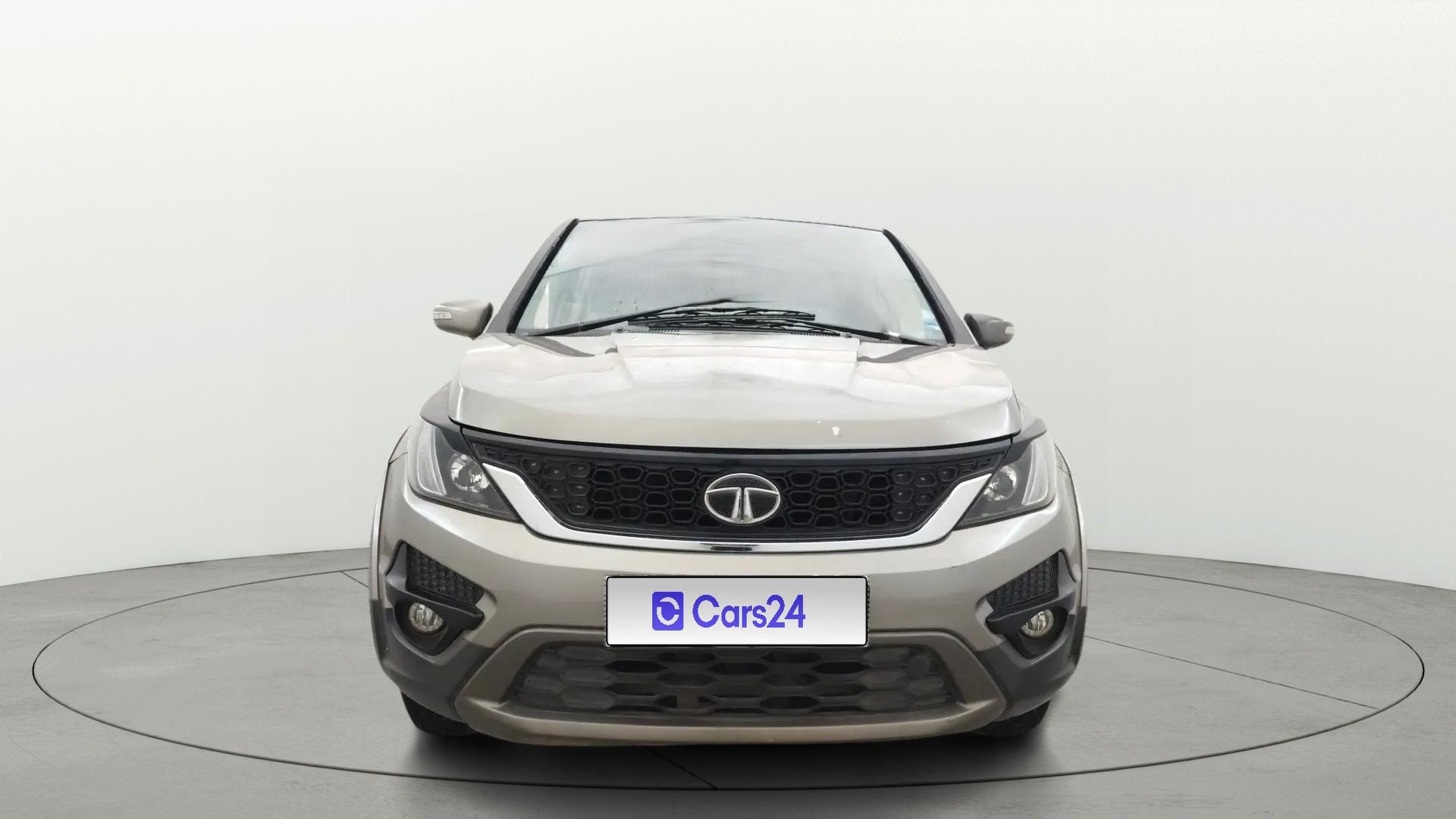 View 2017 Tata Hexa XM 4X2 Image 1 Used 2017 Tata Hexa XM 4X2 Image 1