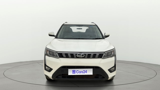 View Mahindra XUV300 Image 1 Used Mahindra XUV300 Image 1