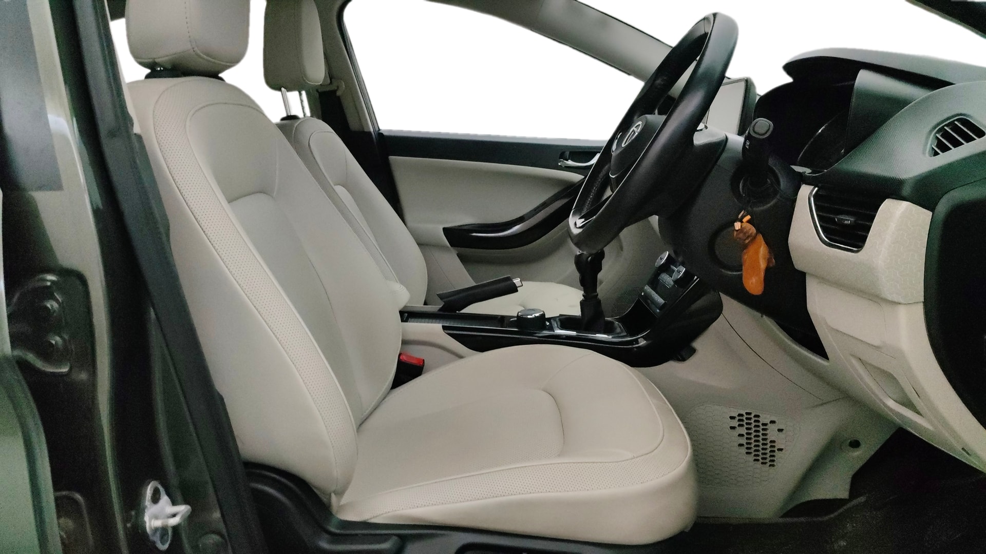 View 2022 Tata Nexon Revotron XE Image 28 Used 2022 Tata Nexon Revotron XE Image 28