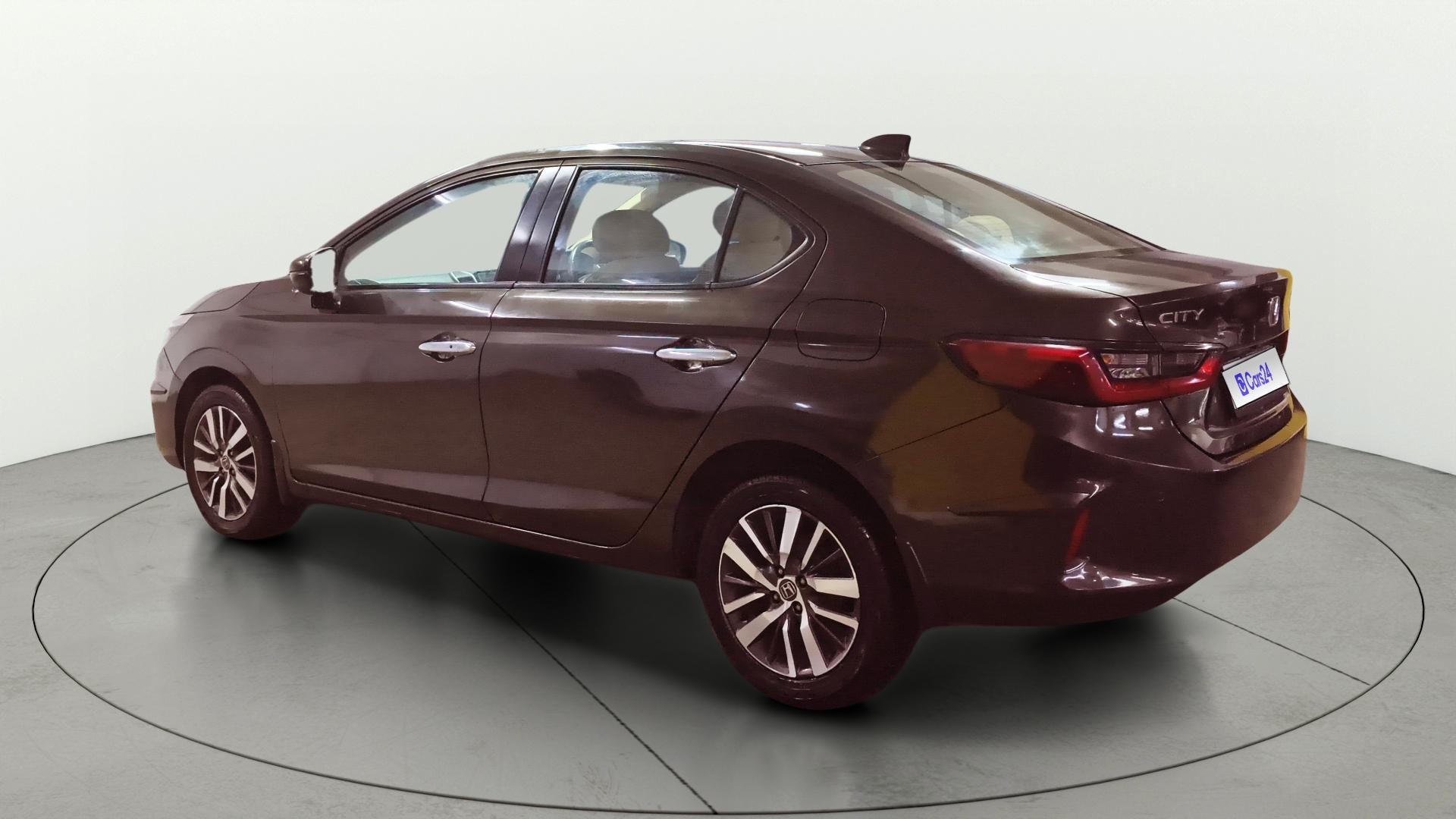 View 2022 Honda City ZX CVT Image 2 Used 2022 Honda City ZX CVT Image 2