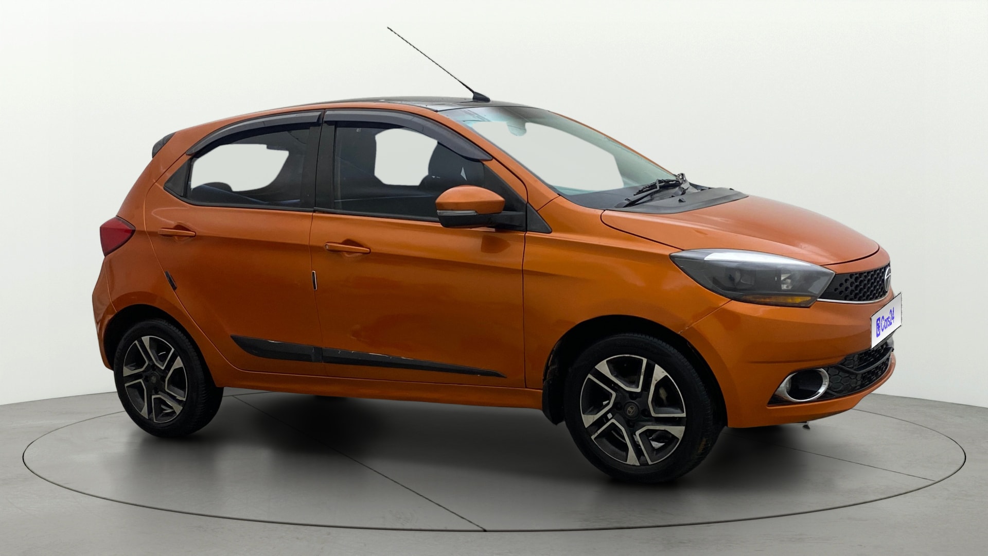 View 2019 Tata Tiago Revotorq XB Image 36 Used 2019 Tata Tiago Revotorq XB Image 36