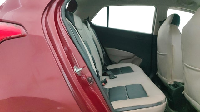 View Hyundai Grand i10 Image 33 Used Hyundai Grand i10 Image 33