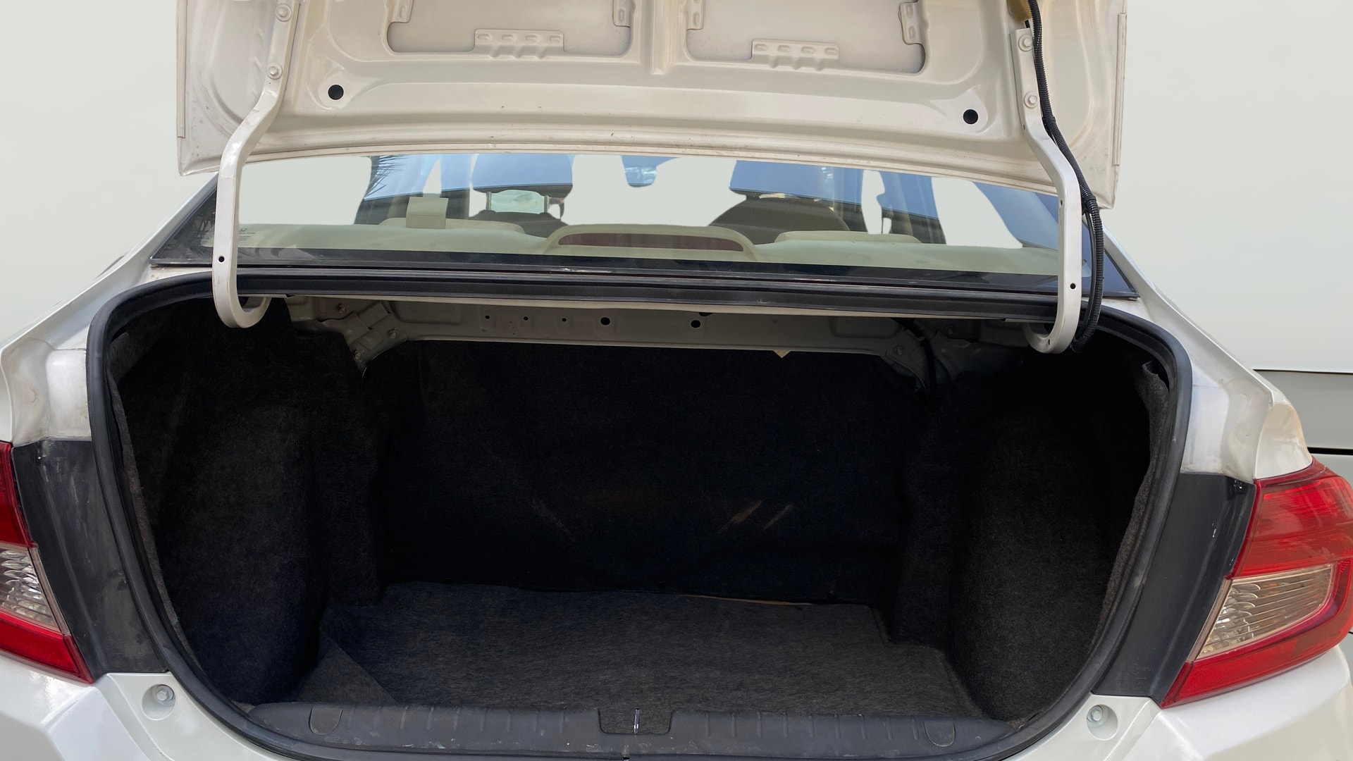 View 2019 Honda Amaze E MT Petrol BS IV Image 36 Used 2019 Honda Amaze E MT Petrol BS IV Image 36