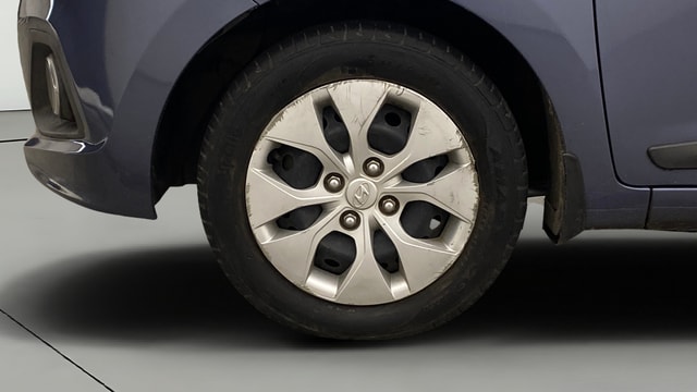 View Hyundai Xcent Image 27 Used Hyundai Xcent Image 27