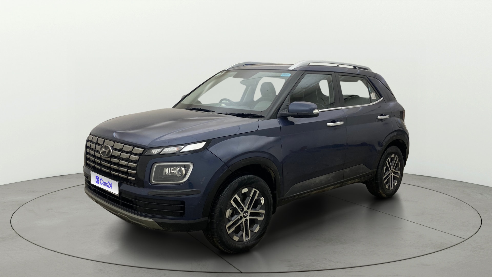 View 2022 Hyundai Venue SX (O) 1.0 iMT Petrol Image 38 Used 2022 Hyundai Venue SX (O) 1.0 iMT Petrol Image 38
