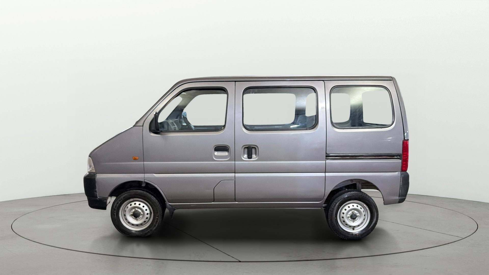 View 2023 Maruti Suzuki 1000 Base Variant Image 24 Used 2023 Maruti Suzuki 1000 Base Variant Image 24