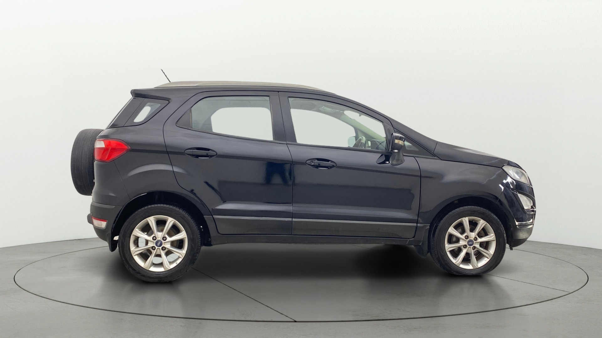 View 2018 Ford EcoSport 1.5 TDCi Diesel Ambiente BS IV Image 8 Used 2018 Ford EcoSport 1.5 TDCi Diesel Ambiente BS IV Image 8