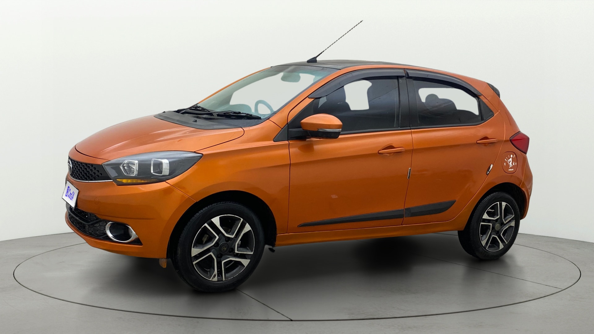 View 2019 Tata Tiago Revotorq XB Image 35 Used 2019 Tata Tiago Revotorq XB Image 35