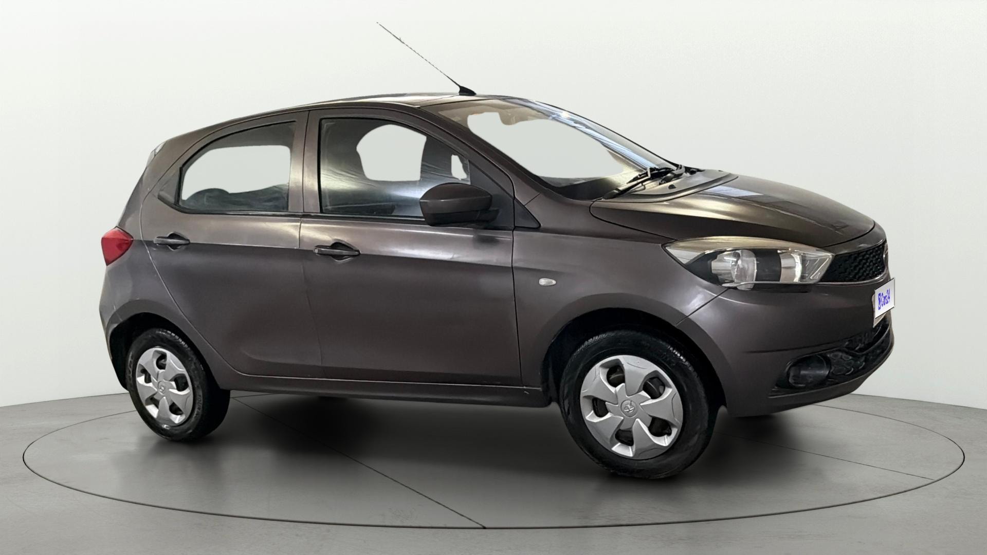 View 2018 Tata Tiago Revotorq XB Image 35 Used 2018 Tata Tiago Revotorq XB Image 35