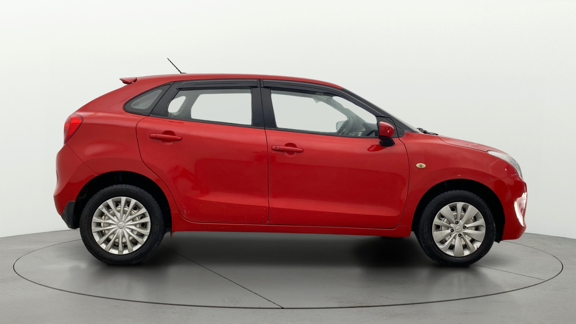 View 2018 Maruti Suzuki 1000 Base Variant Image 8 Used 2018 Maruti Suzuki 1000 Base Variant Image 8