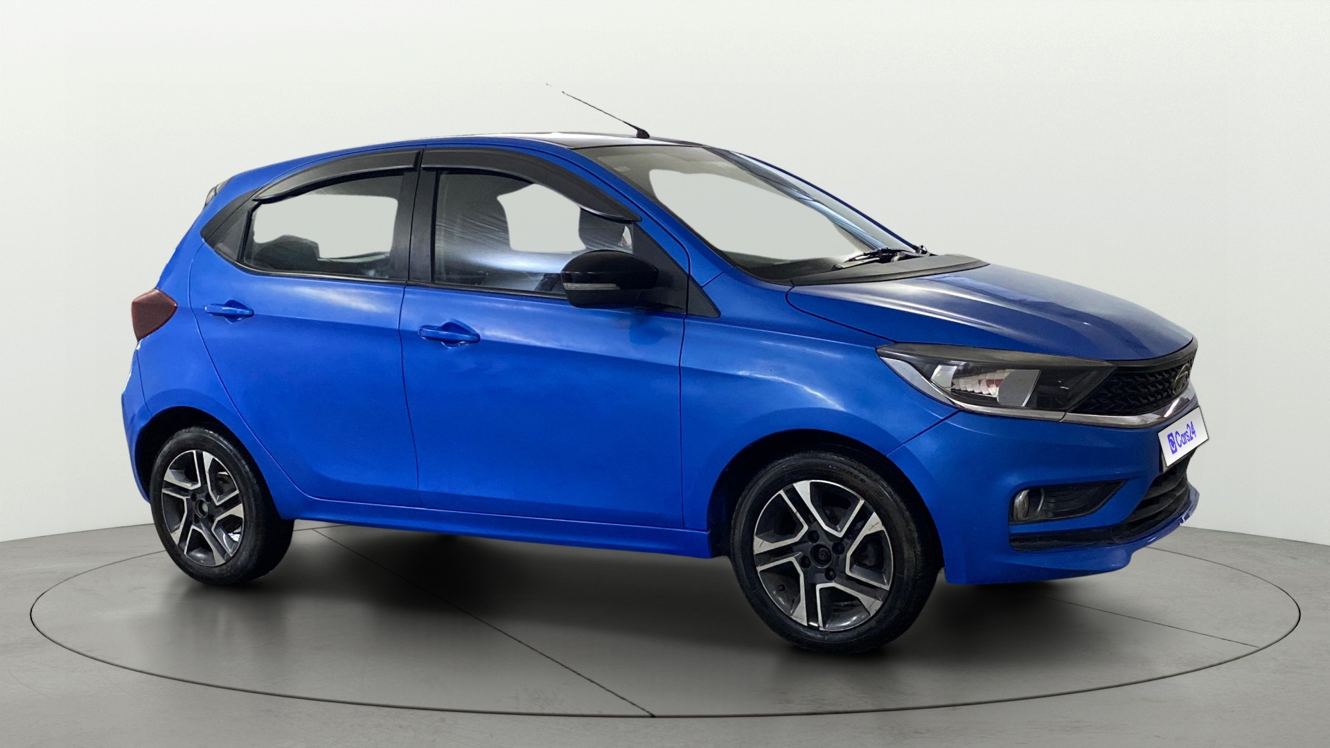 View 2020 Tata Tiago Revotorq XB Image 36 Used 2020 Tata Tiago Revotorq XB Image 36