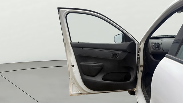 View Renault Kwid Image 30 Used Renault Kwid Image 30