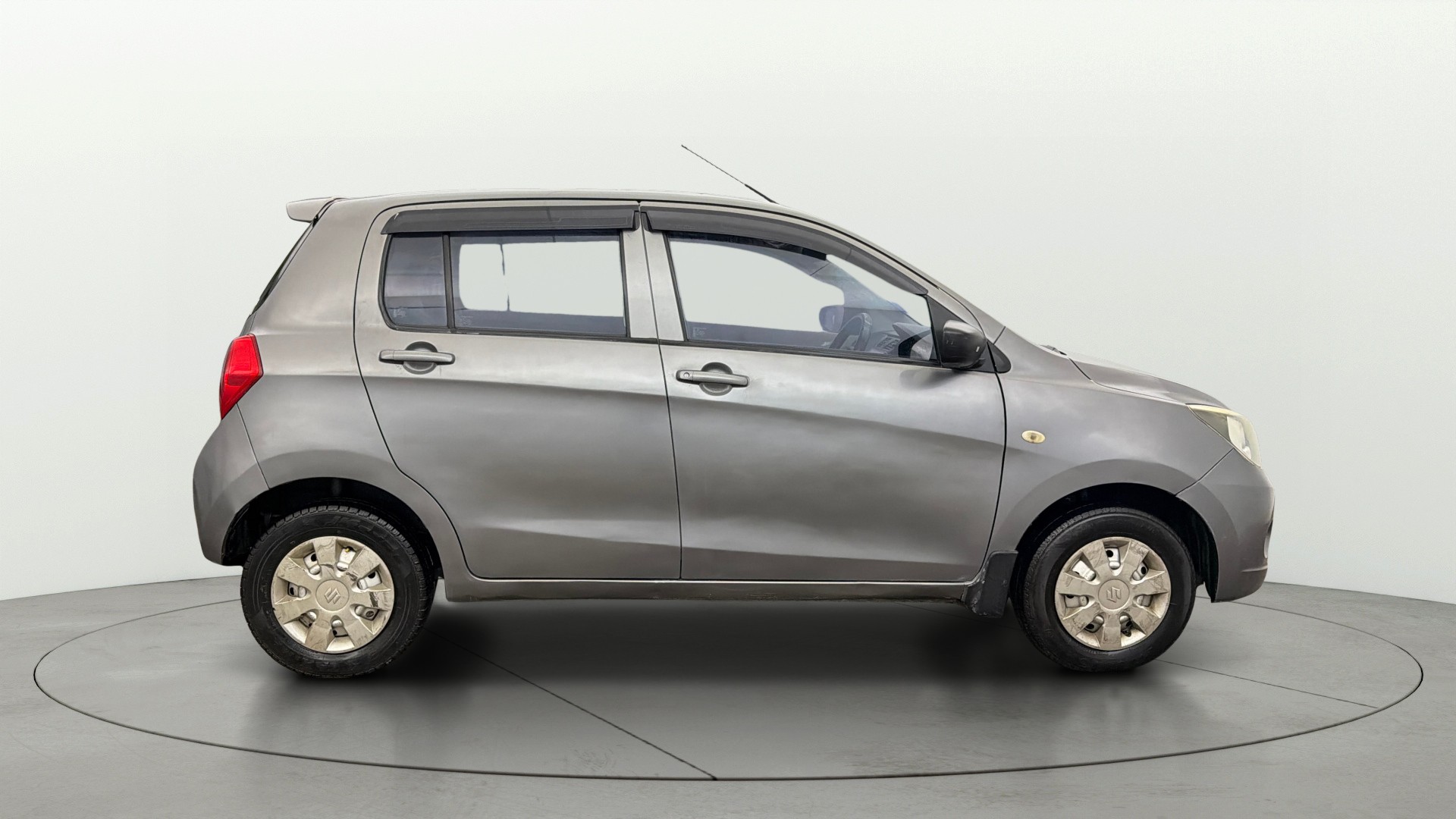 View 2015 Maruti Suzuki 1000 Base Variant Image 8 Used 2015 Maruti Suzuki 1000 Base Variant Image 8