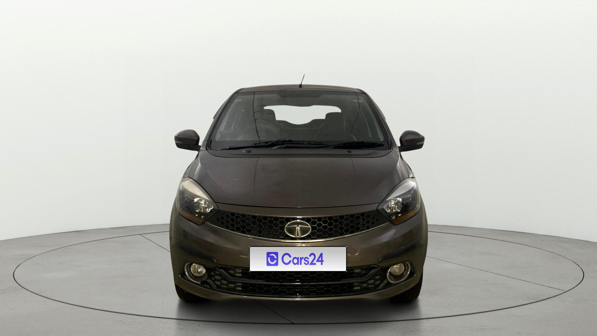 2019 टाटा टियागो Revotorq XB 2019 टाटा टियागो Revotorq XB