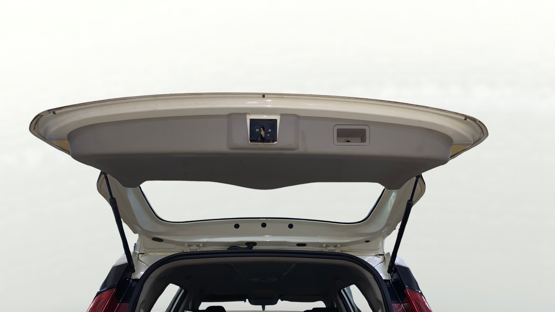 View 2021 Mahindra Marazzo M4 Plus 7-Seater Image 17 Used 2021 Mahindra Marazzo M4 Plus 7-Seater Image 17
