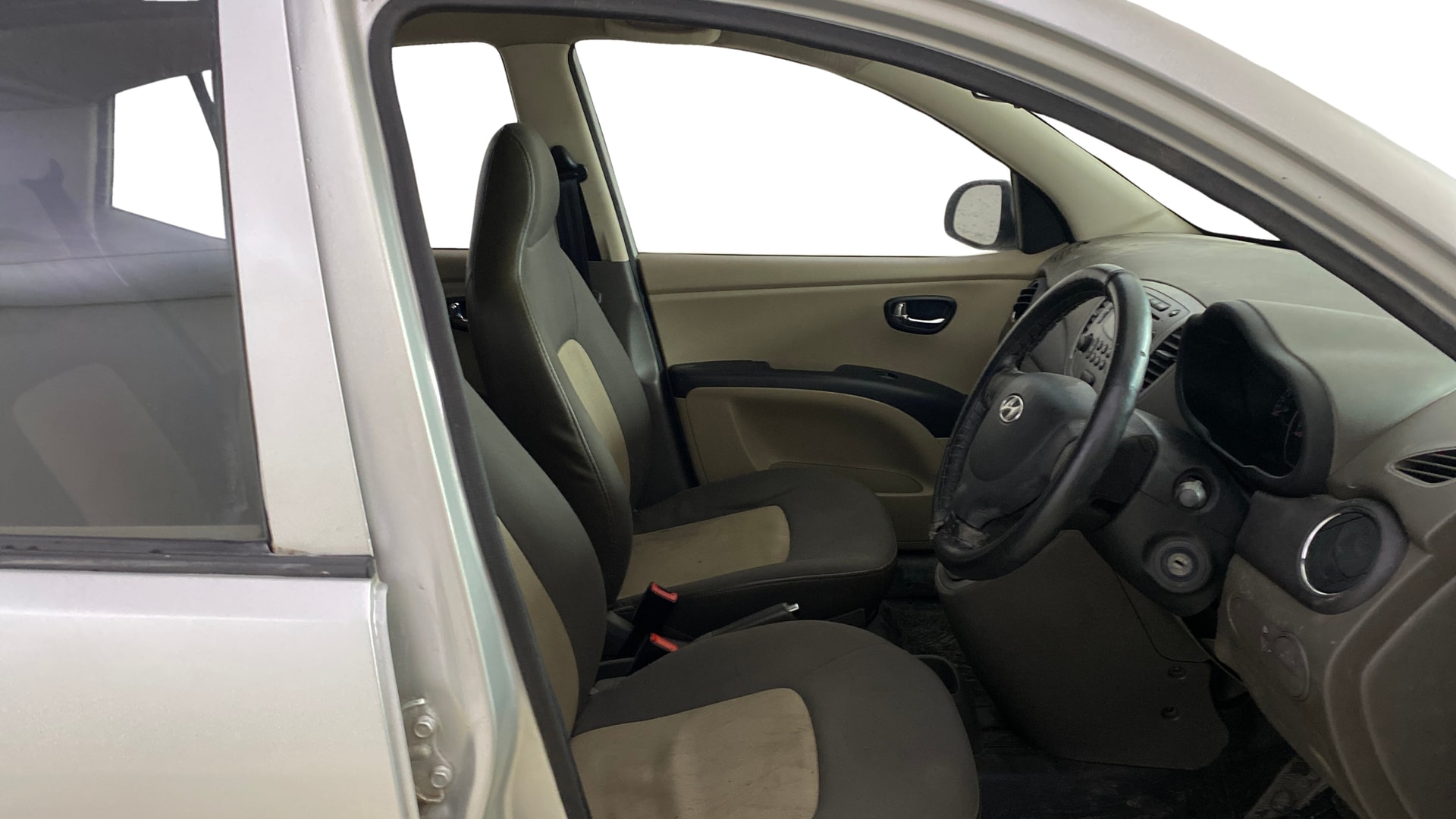 View 2013 Hyundai i10 1.2 Sportz AT Image 25 Used 2013 Hyundai i10 1.2 Sportz AT Image 25