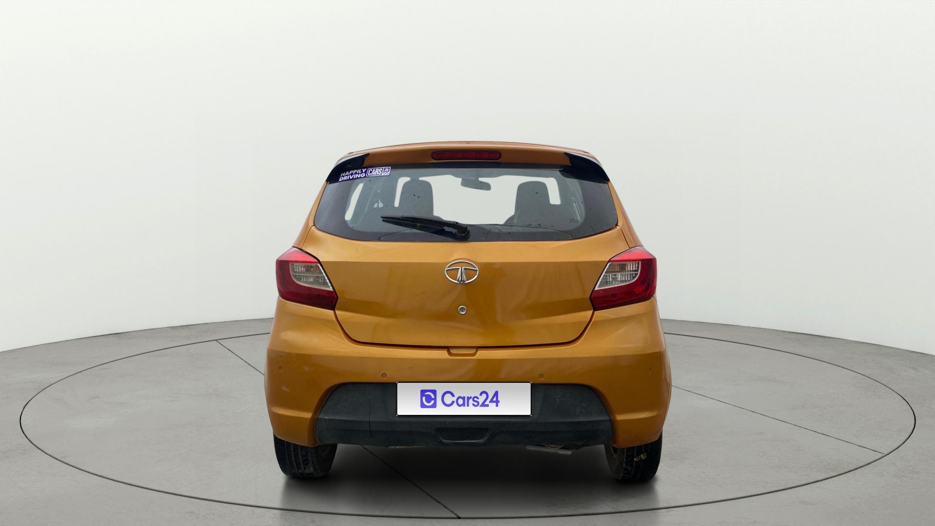 View 2016 Tata Tiago Revotorq XB Image 38 Used 2016 Tata Tiago Revotorq XB Image 38