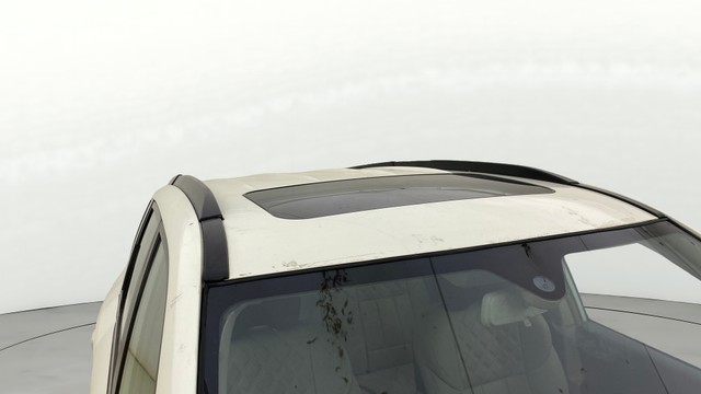 View Mahindra XUV500 Image 5 Used Mahindra XUV500 Image 5