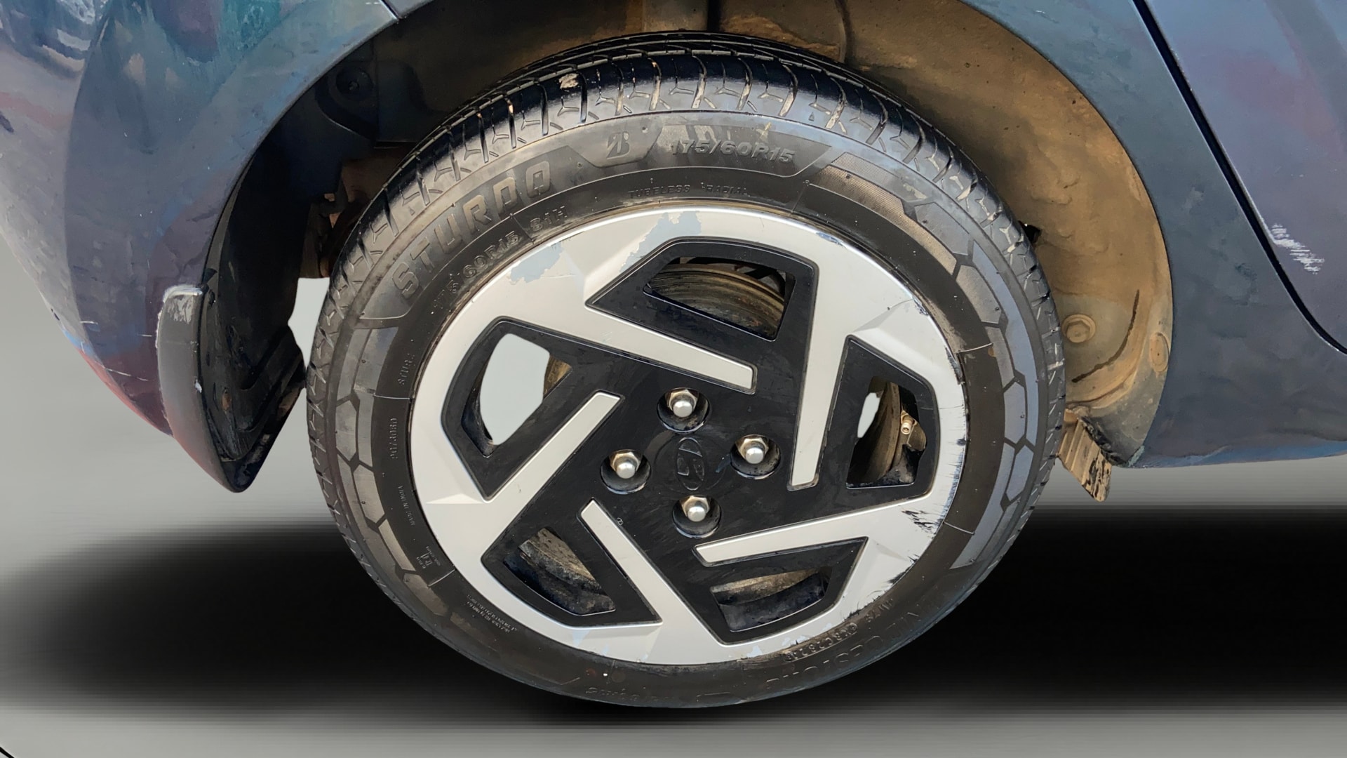 View 2023 Hyundai Grand i10 Nios Sportz Petrol AMT Image 25 Used 2023 Hyundai Grand i10 Nios Sportz Petrol AMT Image 25