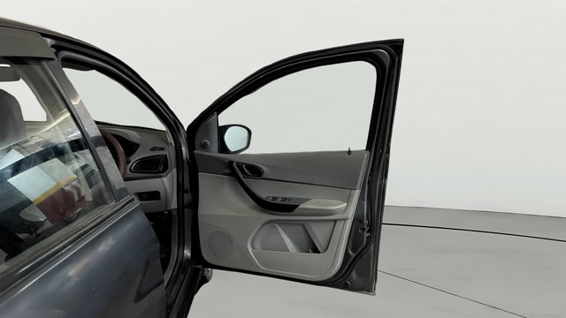 View Tata Tigor Image 43 Used Tata Tigor Image 43