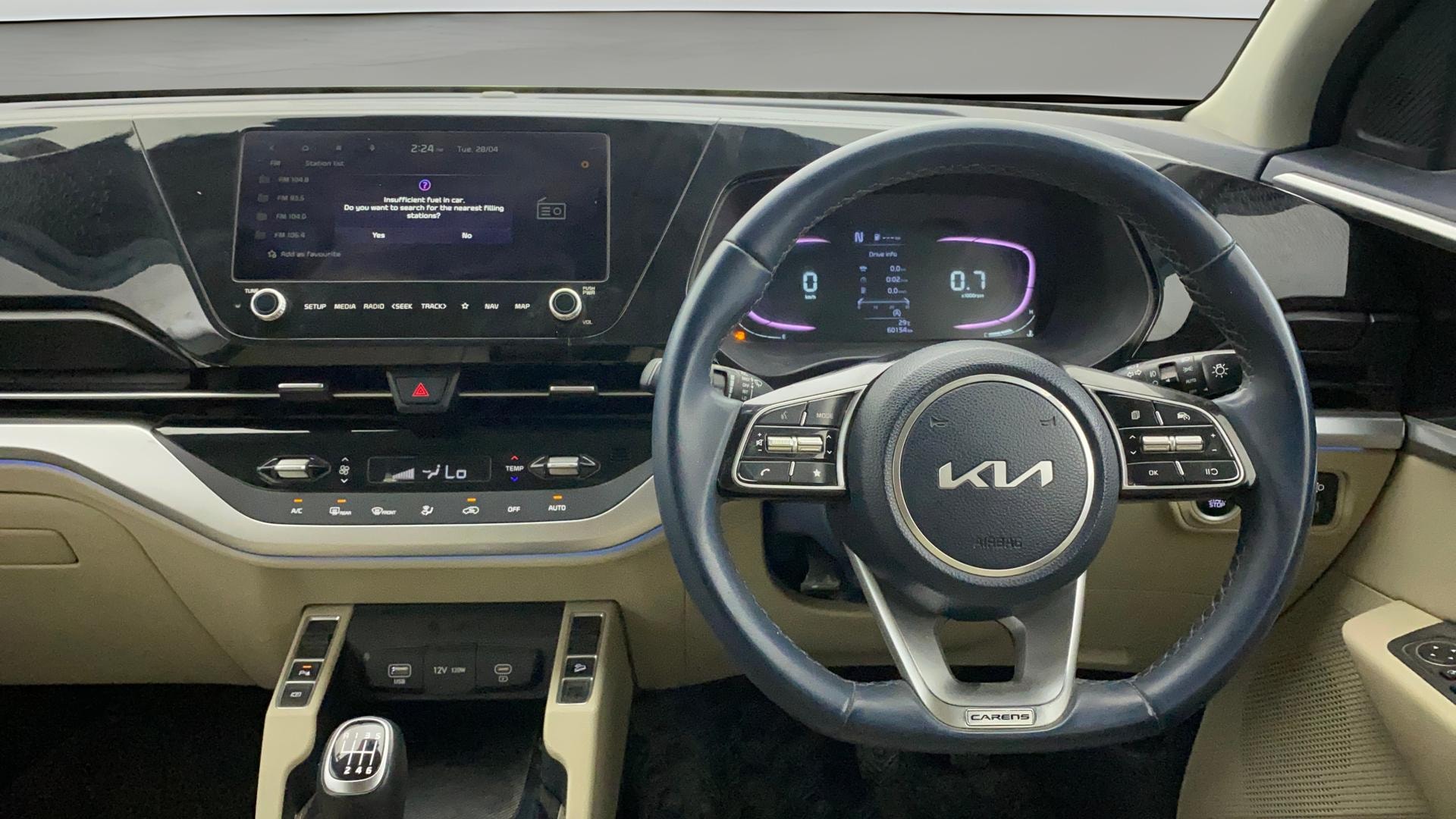 Used 2023 Kia Carens Used 2023 Kia Carens