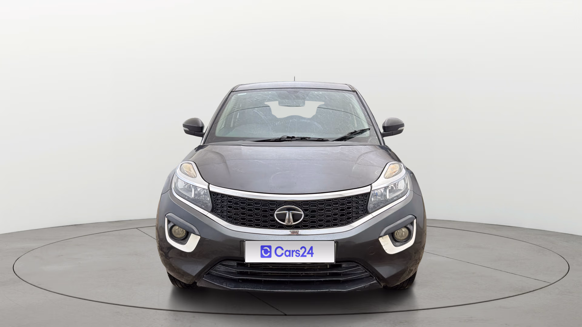 Used 2018 Tata Nexon Used 2018 Tata Nexon