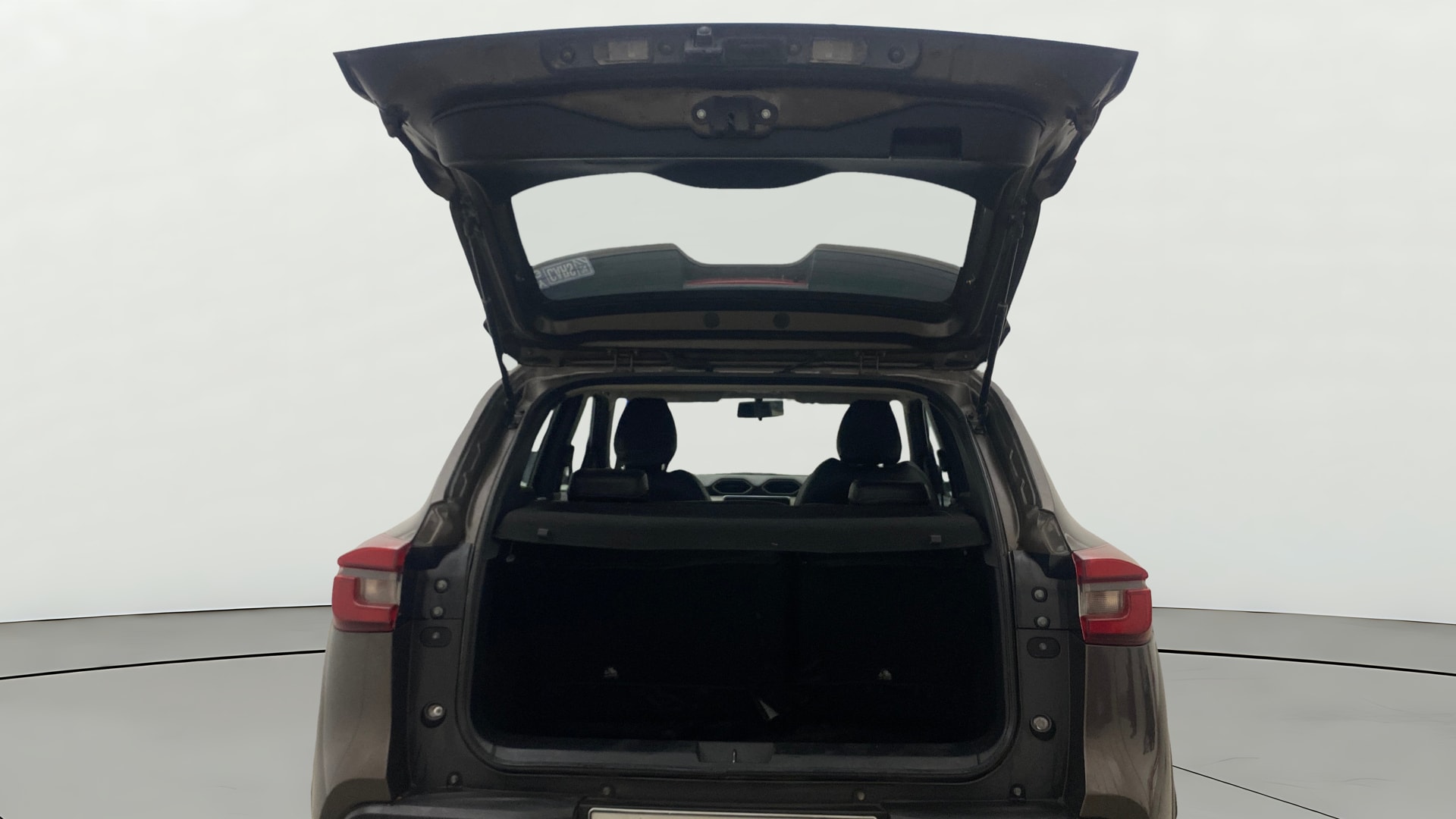 View 2022 Nissan Magnite Turbo XV CVT Image 16 Used 2022 Nissan Magnite Turbo XV CVT Image 16