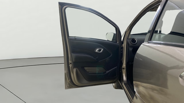 View Datsun Redi GO Image 30 Used Datsun Redi GO Image 30