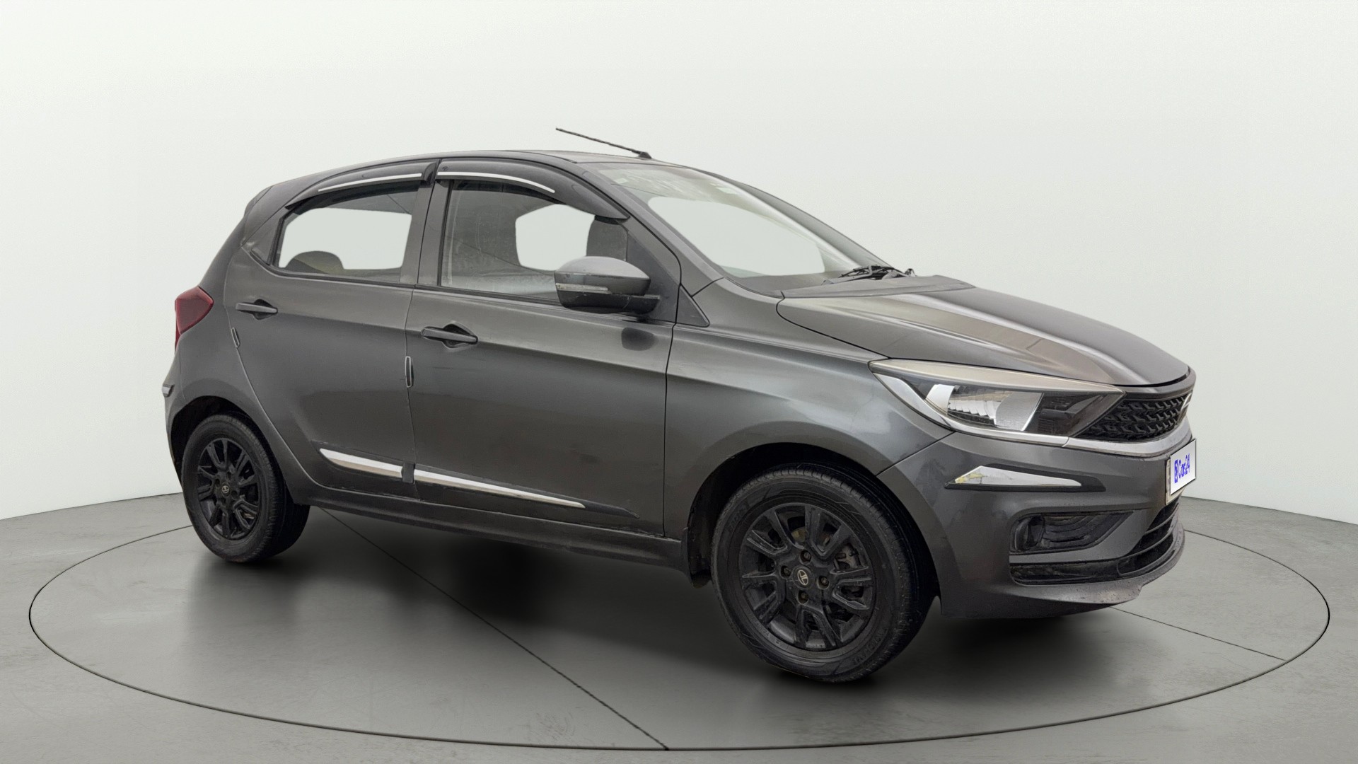 View 2021 Tata Tiago Revotorq XB Image 35 Used 2021 Tata Tiago Revotorq XB Image 35