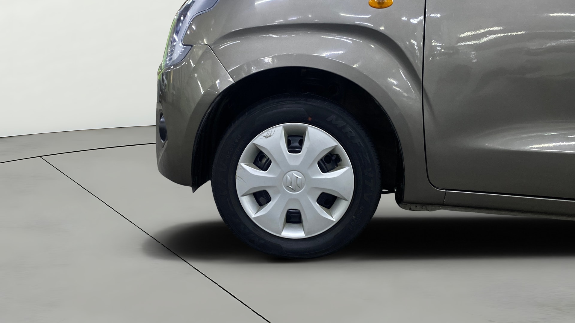View 2022 Maruti Suzuki 1000 Base Variant Image 27 Used 2022 Maruti Suzuki 1000 Base Variant Image 27