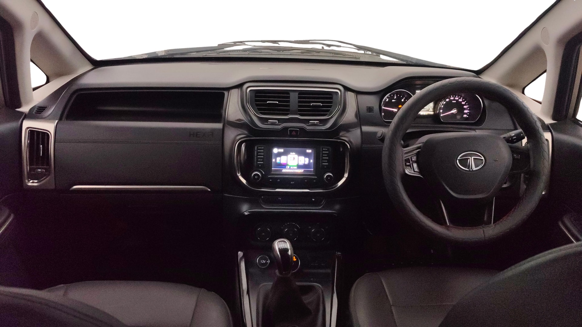 View 2017 Tata Hexa XM 4X2 Image 16 Used 2017 Tata Hexa XM 4X2 Image 16