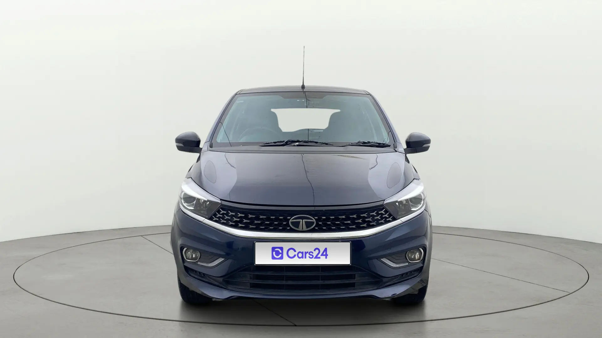 2022 टाटा टियागो Revotorq XB 2022 टाटा टियागो Revotorq XB
